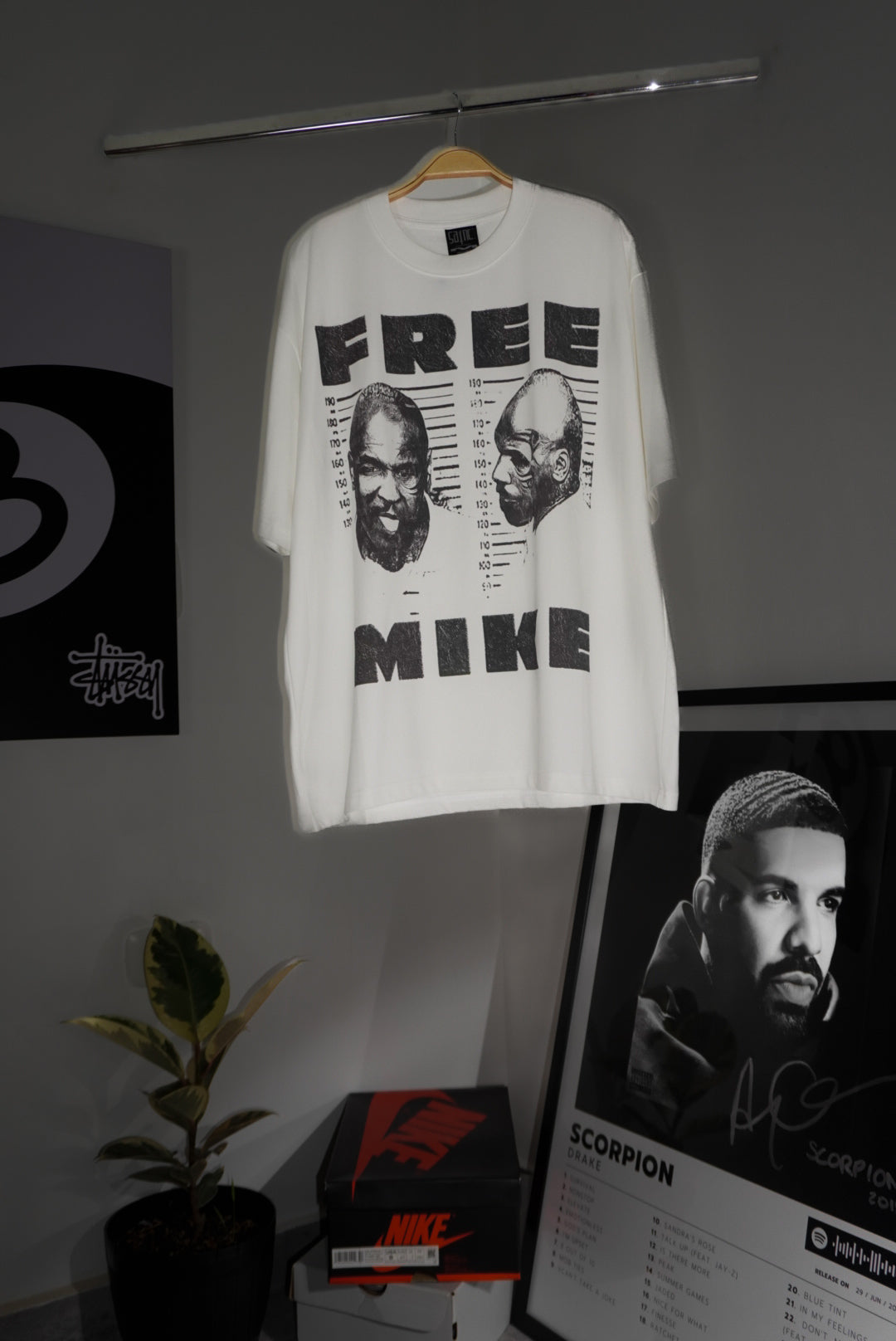 Free Mike (L)