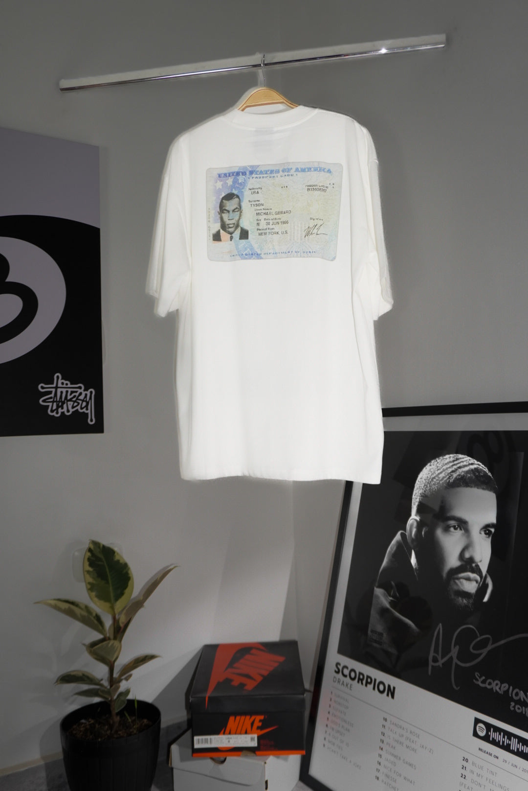Free Mike (L)