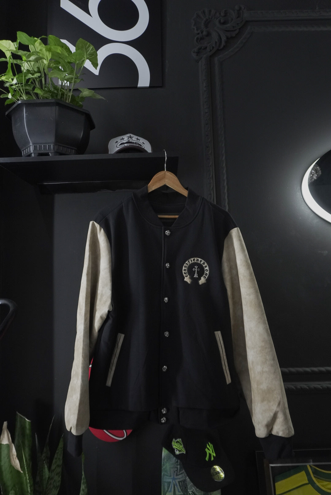 Chrome Hearts (L)