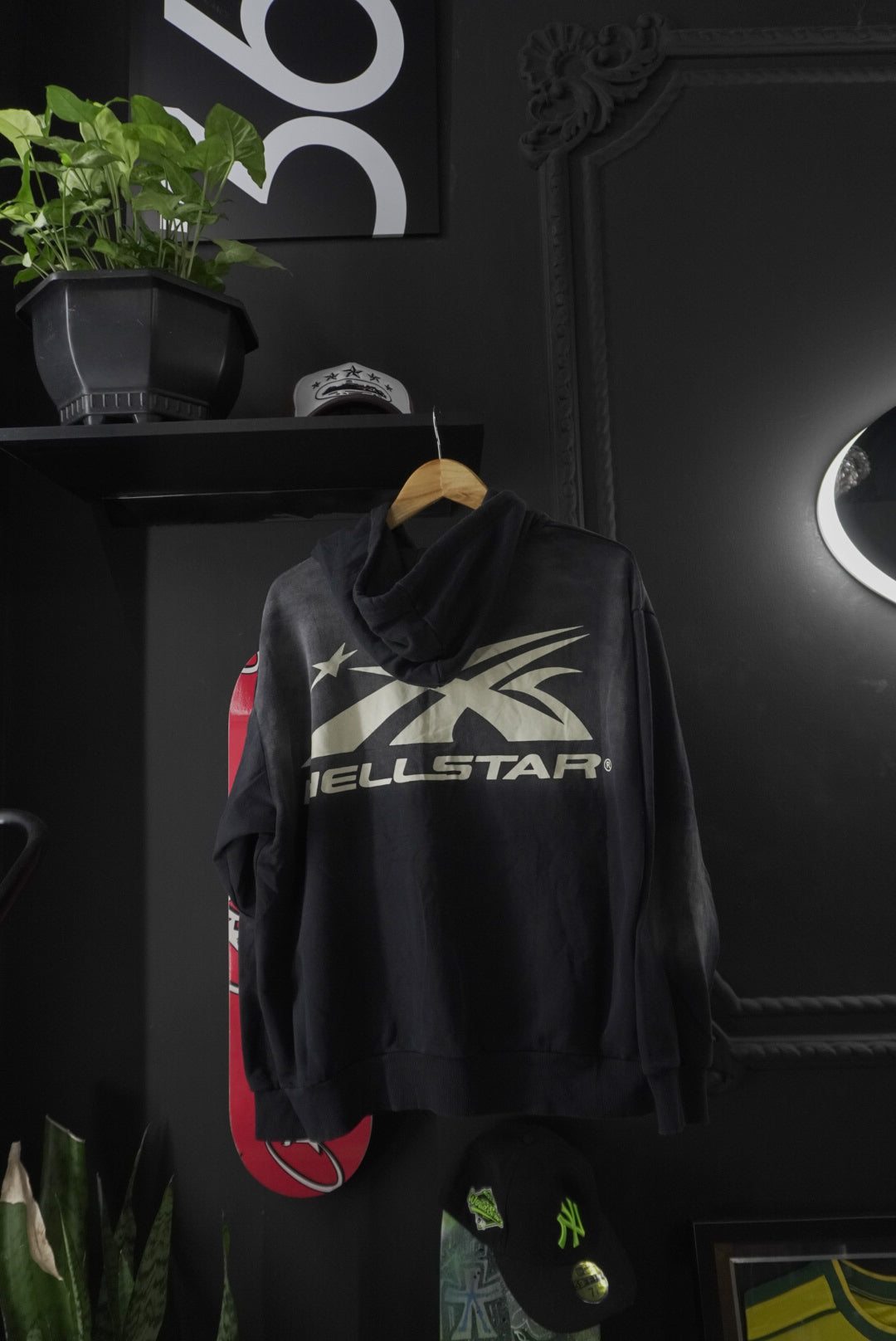 Hellstar sports (M)