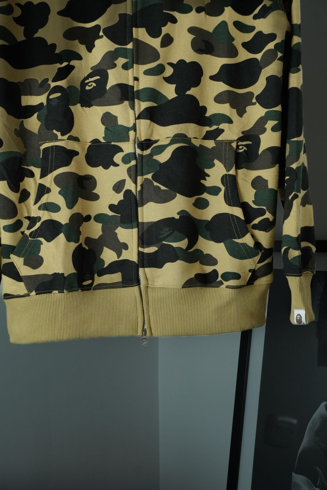 Shark Camo (L)
