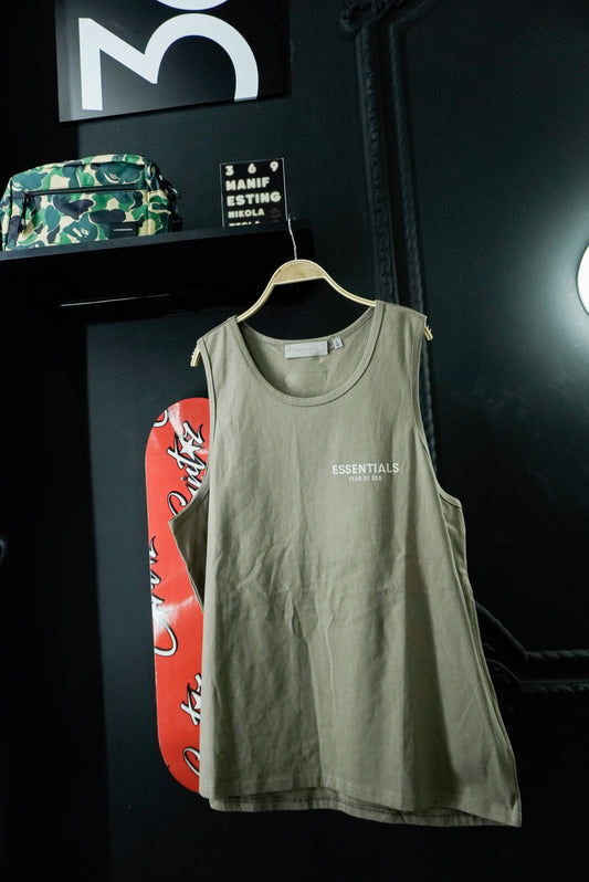 Essentials sleeeve (L)