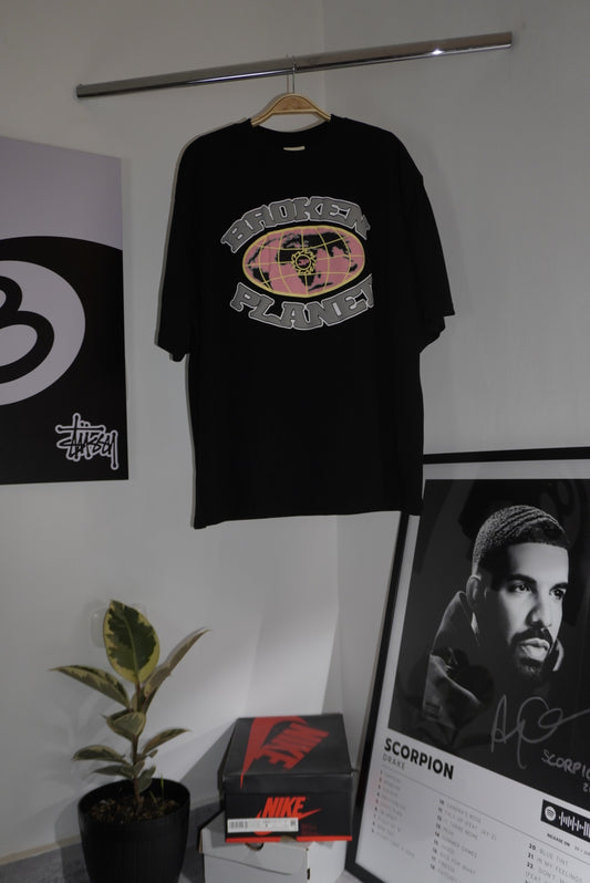 Broken (M-XL)